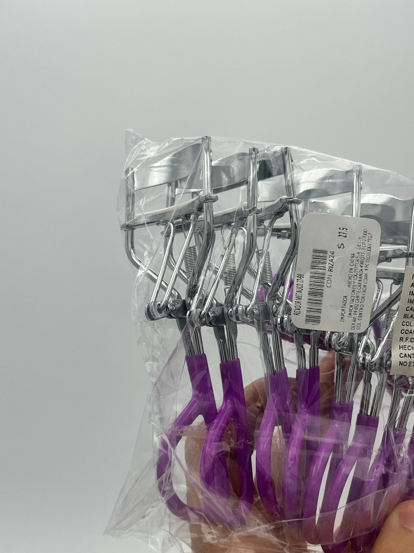 Rizador Metálico Morado Con Resorte - Paquete de 10 piezas 8.40 c/u