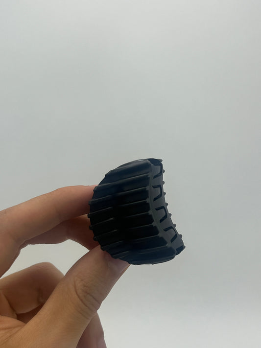 Pinza Chica Mate y Brilloso Negra - Paquete de 12 piezas 2.58 c/u