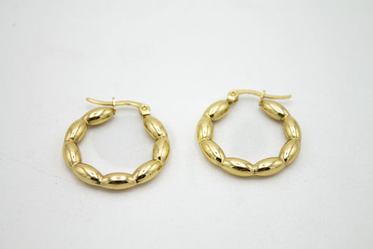 Arete de Acero Inoxidable Aro c/Bolitas - Paquete de 12 piezas $16.33 c/u